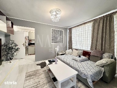 Apartament 3 camere de vanzare in Floresti