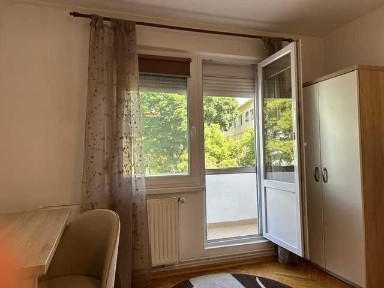 Apartament 2 camere, ideal pentru Studenti, Medici Rezidenti, UMF, Cornisa