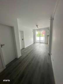 vanzare apartament parter bloc nou 2 camere Stefan Cel Mare +parcare