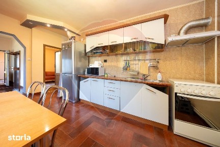 Casa cu 4 camere si 520 mp teren in Rasnov, Str. Panduri