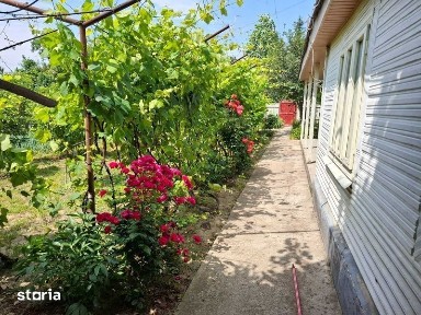 Vand proprietate in comuna Nanesti, Vrancea