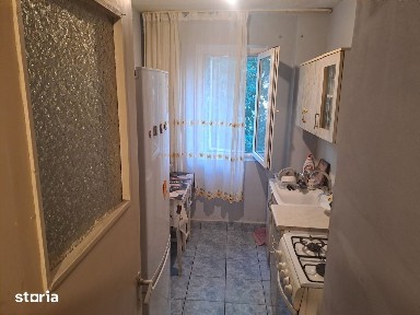 Apartament 2camere Craiovita,etaj 2/4