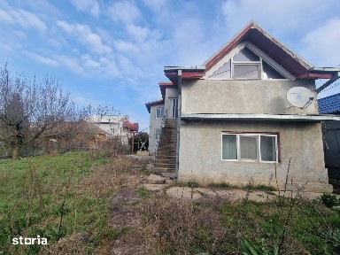 Casa mare in Cumpana cu teren 924mp