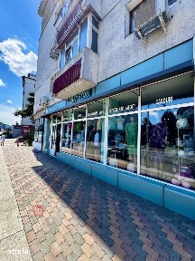 SE INCHIRIAZA Spatiu Comercial cu vitrina generoasa, in Falticeni, SV