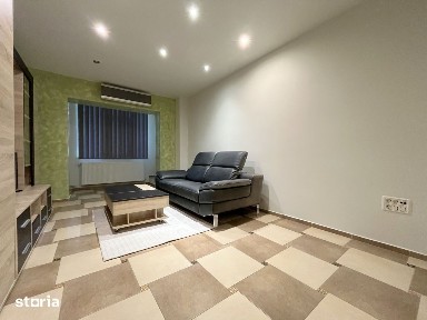 Apartament de închiriat - zonă ultracentrală, prima închiriere