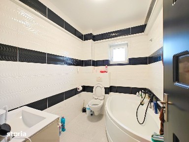 Apartament 2 camere, 53 mp, etaj 2, CT, geam baie, mobilat, Bucium