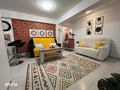 Inchiriez apt. 2 camere, transformat in 3 camere