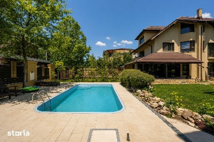 Vilă 8 camere cu piscină pe teren de 1.000 mp in Pipera