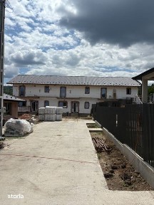 Vind casa top triplex parter +etaj