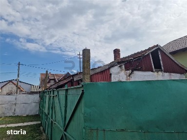 RECO Casa de demolat cu teren mare in Bors
