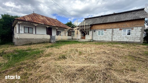 CASĂ CU TEREN INTRAVILAN 6997 MP BUGHEA DE SUS ARGEȘ