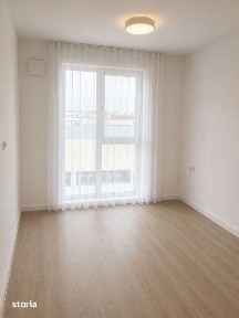 Inchiriez apartament cu 3 camere