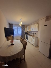 Inchiriere apartament 3 camere, et. 3 cu lift, 54 mp in bloc nou
