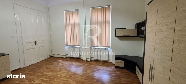 Apartament cu 2 camere | Etajul 1 | Pietonala | Ultracentral | Oradea