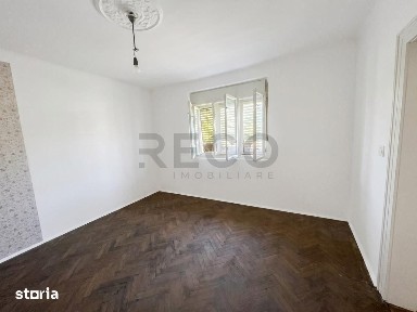 RECO Casa cu 5 camere in Oradea zona Oncea