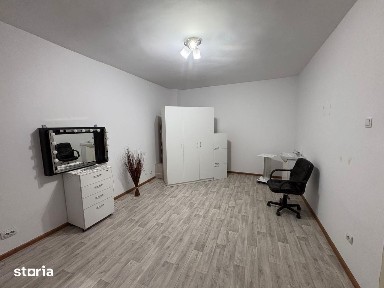INCHIRIERE SPATIU SALON INFRUMUSETARE