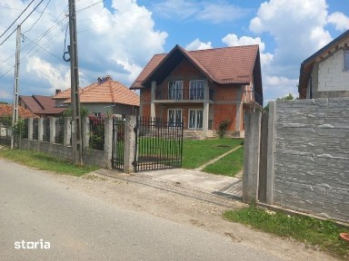Vila închiriere 180 mp