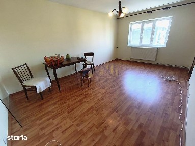 Apartament 3 camere conf 1 decomandat zona Centru