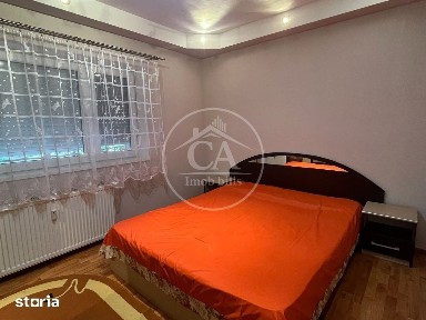 Apartament cu 3 camere de închiriat în zona Rogerius, Oradea