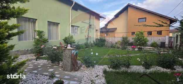 Vila cu 5 camere de vanzare in micro 3 Targoviste
