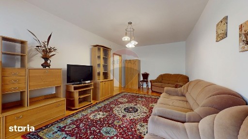 De închiriat: Apartament 3 camere - Str. Nicopole, Brașov
