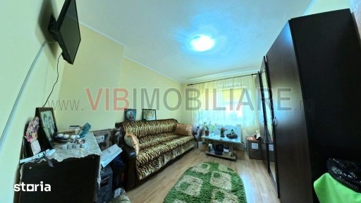 Apartament 3 camere Central - parter- 80 mp - boxa inclusa