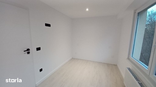 Apartament 2 camere, etaj 2/2 bloc tip vila, renovat total, grădină!