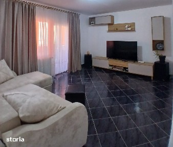 Apartament 2 camere decomandat Codlea lângă primărie - proprietar