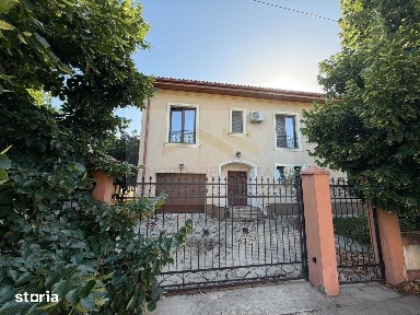 Casă / Vilă de închiriat | Comuna Berceni | 350 mp utili | Curte 400 m