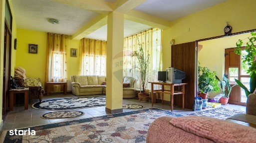 Vanzare vila/pensiune D+P+E+M 10 camere, Daesti jud. Valcea