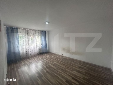 Apartament 2 camere decomandate, 49 mp, etaj 3, zona Cornitoiu-Unitate