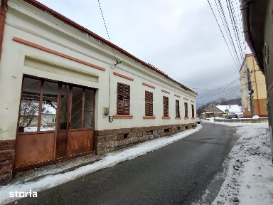 Oravita, Casa cu Spatiu Comercial, 784mp, ZERO COMISION