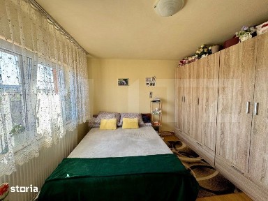Casa de vanzare, cu 5 camere, 138 mp, zona Simeria
