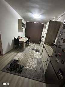 Vand apartament cu 2 camere