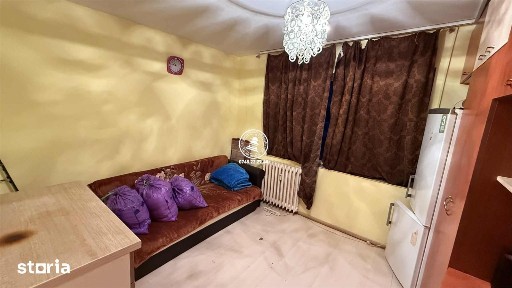Garsoniera de vanzare Jumbo, etajul 1