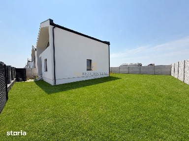 Vila Individuala / 4 Camere / 2 Bai / Panouri Solare-Rate Dezvoltator