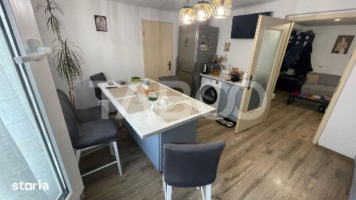 Casa 4 camere de vanzare in Lazaret cu garaj demisol generos mansarda