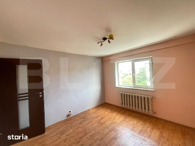 Apartament 3 camere, 66 mp, decomandat, etaj 4/4, zona Valea Rosie - S