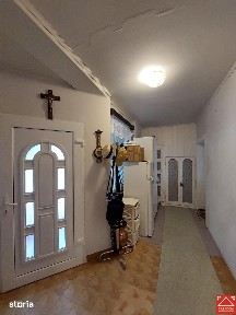 PRET REDUS! Casa din caramida, Gradiste, zona excelenta