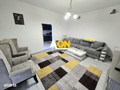 Casă Înșiruită de Închiriat, 4 Camere, Zona Centru