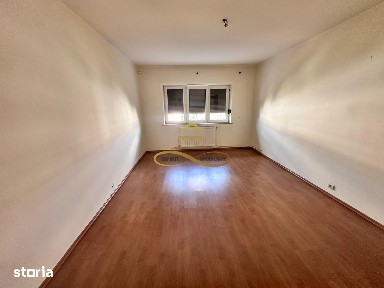 De vanzare apartament 2 camere decomandate Nord Bacau