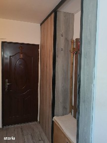 De vanzare apartament cu 3 camere