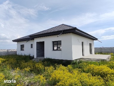 FARA COMISIOANE casa cu 4 camere 2 bai PARTER pod cu placa in Sabareni