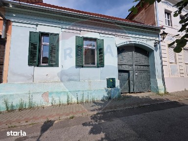 Apartament la casa zona istorica Medias