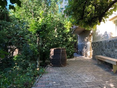Piata Mare Comp. imobiliar, 1020 mp, 2 case spatiu comercial, atelier