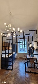 Apartament 2 camere cu pivnita zona Spitalul judetean centrul istoric