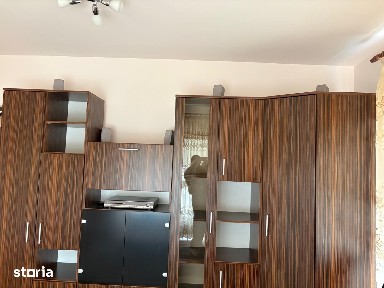 Apartament 2 camere zona Tractorul