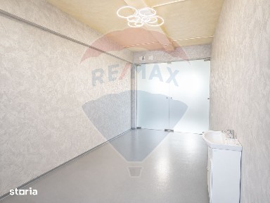 Spațiu comercial renovat, vitrină generoasă, vad excelent, Mănăștur