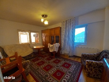 Bd. Traian - Clinica Sante, apartament 3 camere, decomandat!