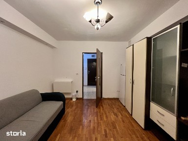 Garsoniera, 21 mp, parter, decomandat - zona Soarelui